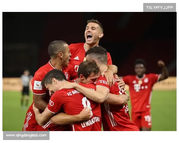 德甲巅峰对决:豪门间的激情碰撞与宿命对抗 德甲巅峰对决:豪门间的激情碰撞与宿命对抗